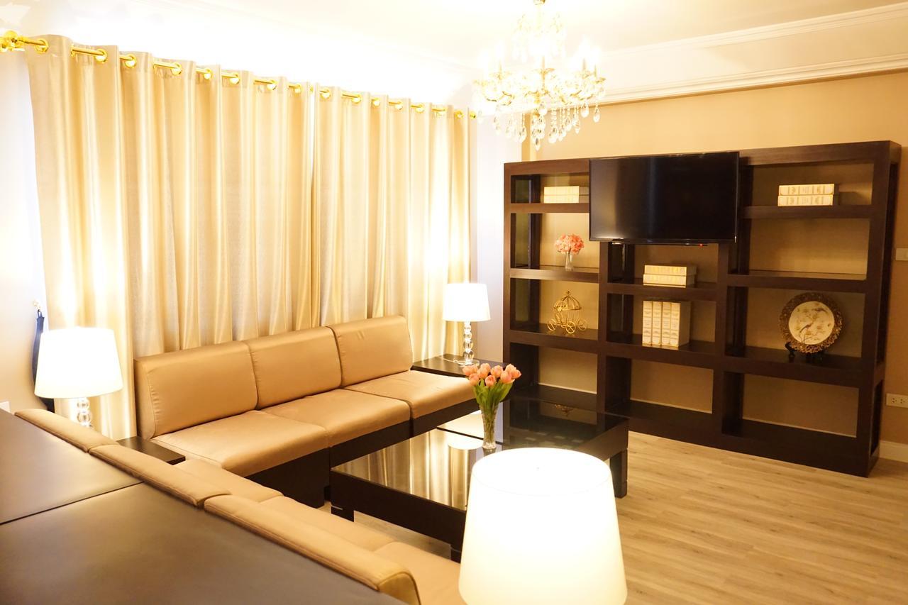 Taris Art Hotel Phrae Ngoại thất bức ảnh